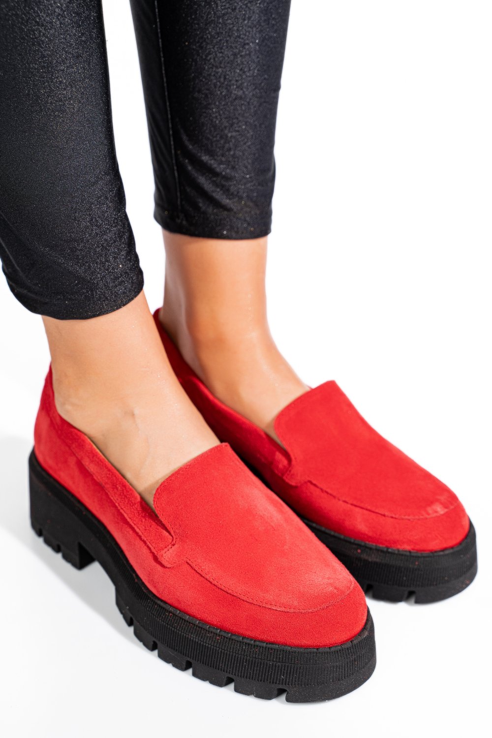 Piros fordított bőr  2s7h24