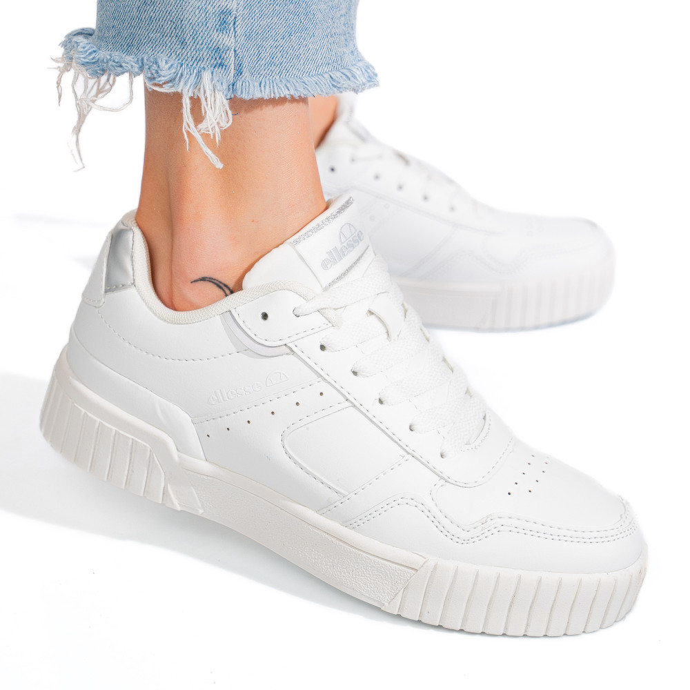 ELLESSE