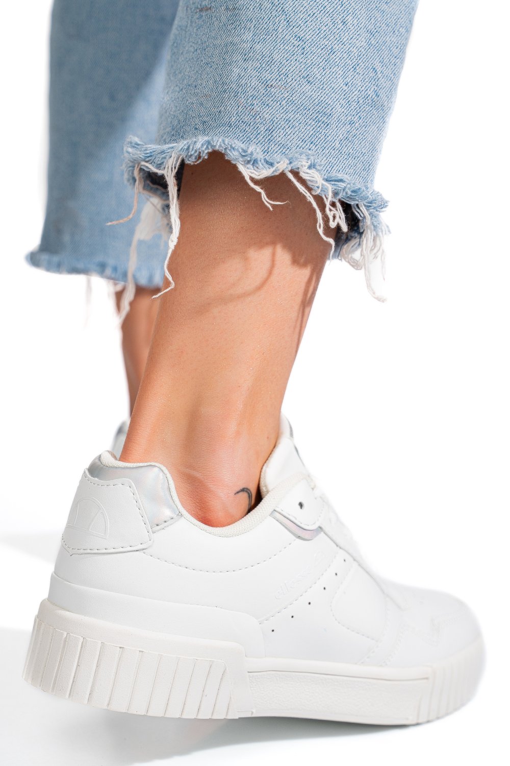 Fehér  es7hl31w85470