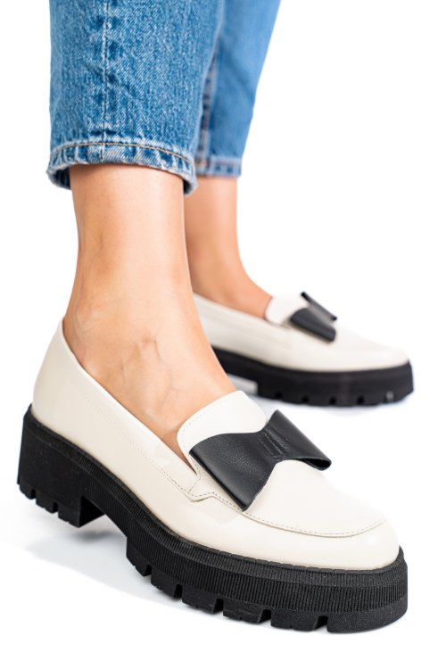 Bézs természetes bőr  2s7h115