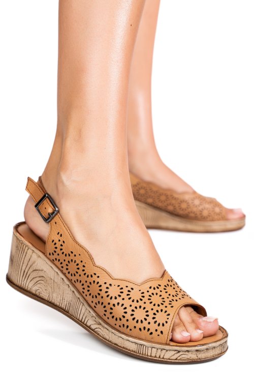 Barna természetes bőr szandál 6s7h00am