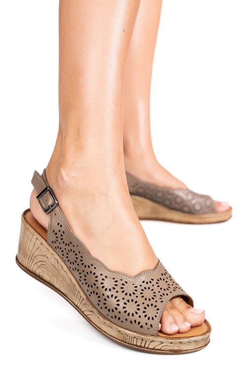 Bézs természetes bőr szandál 6s7h00am