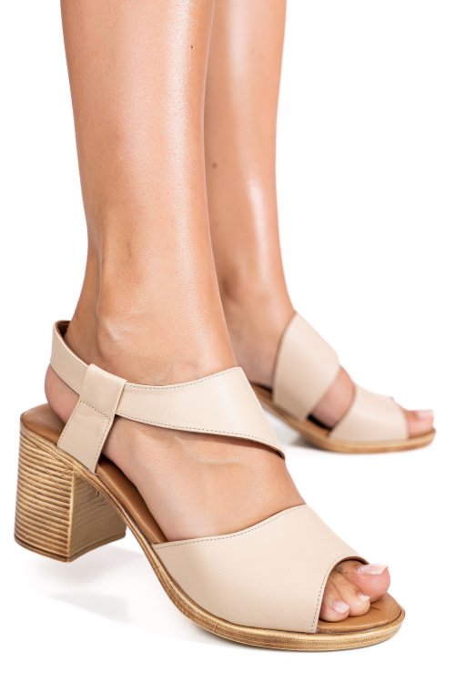 Bézs természetes bőr szandál 0s7h75