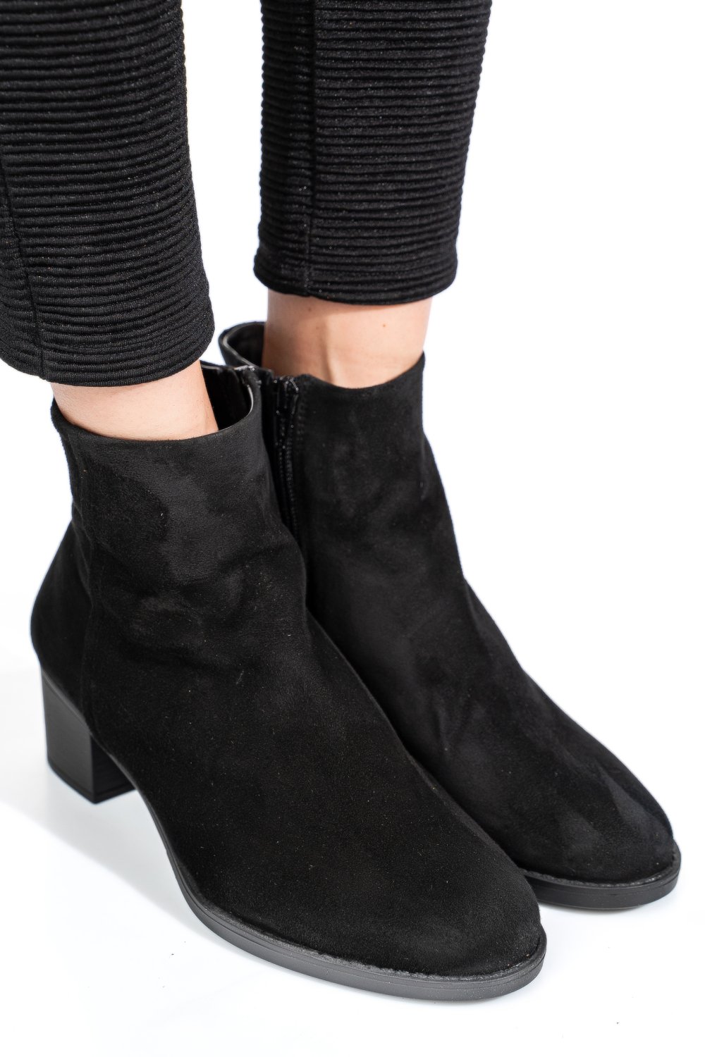 Fekete fordított bőr bokacsizma 3s7h871