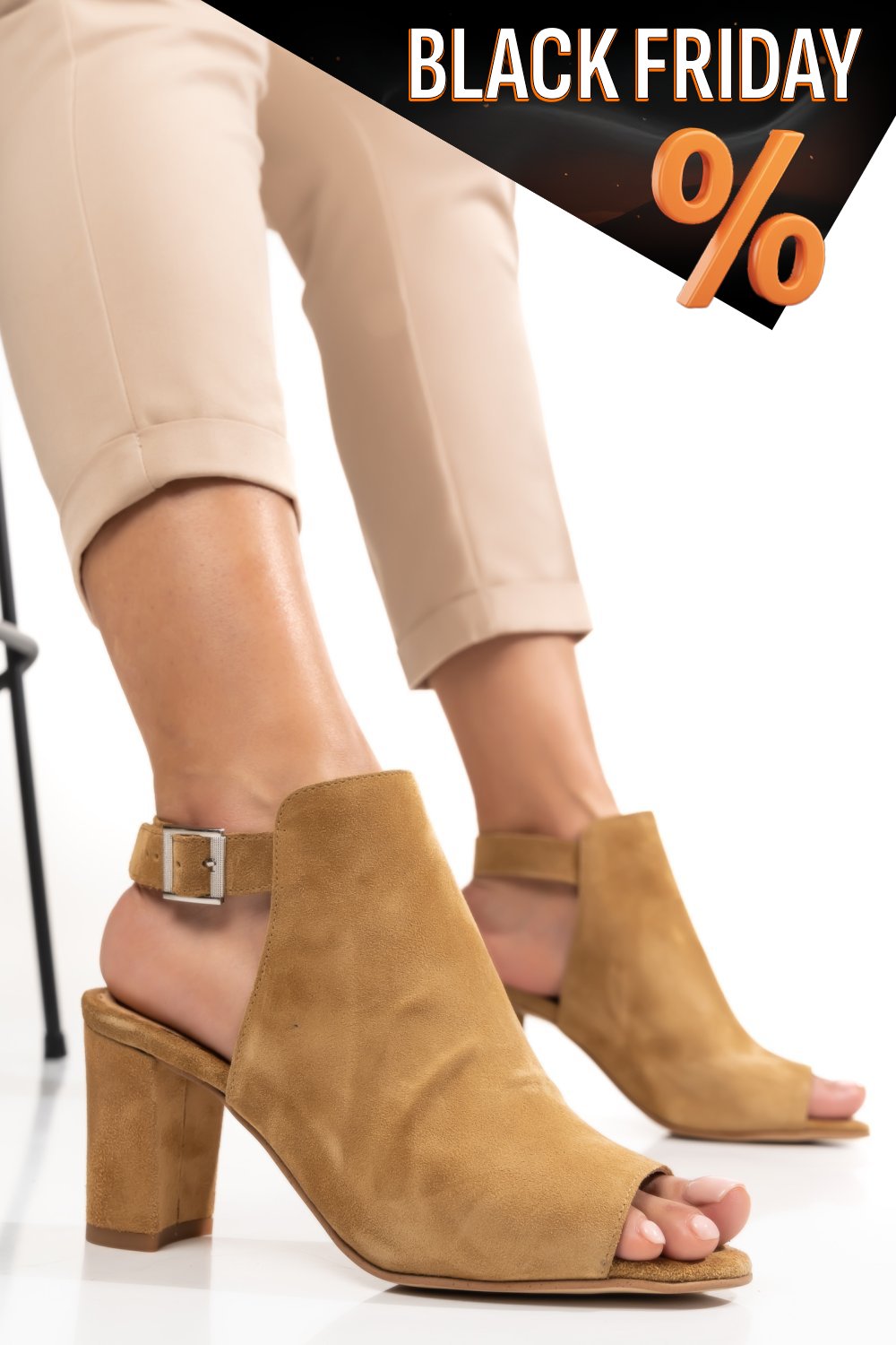 Barna természetes bőr szandál 9s7h06