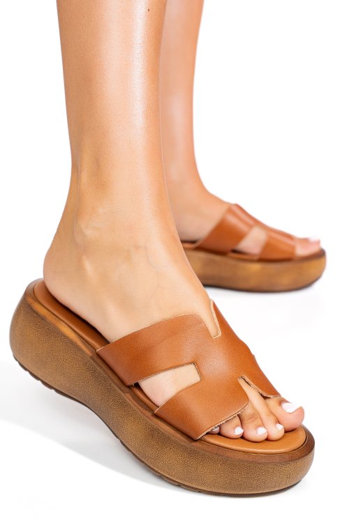 Barna természetes bőr szandál ms7harlia-501