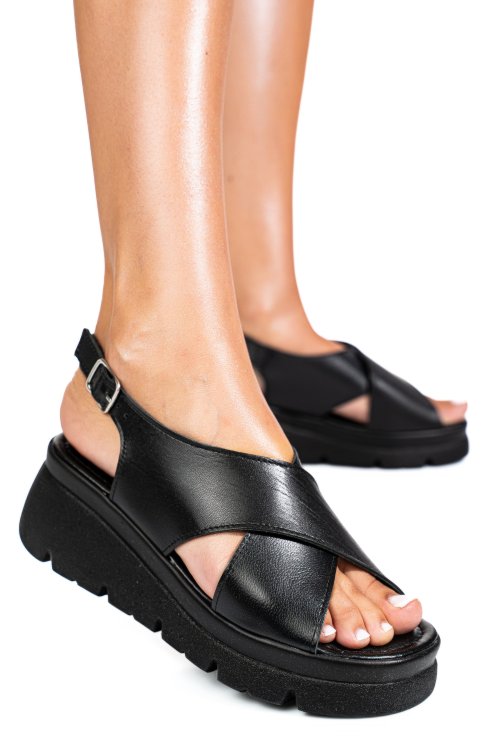 Fekete természetes bőr szandál 1s7h7986