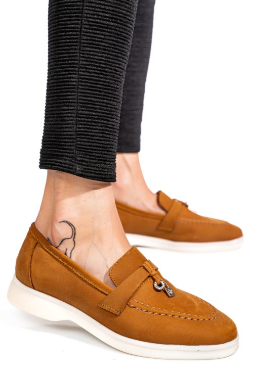 Barna fordított bőr női lapos cipők 4s7h55