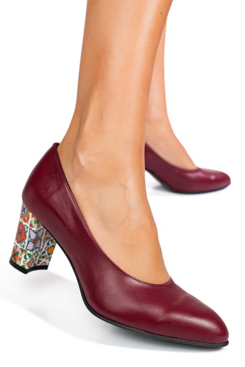 Bordó természetes bőr magassarkú cipők 1s7h700