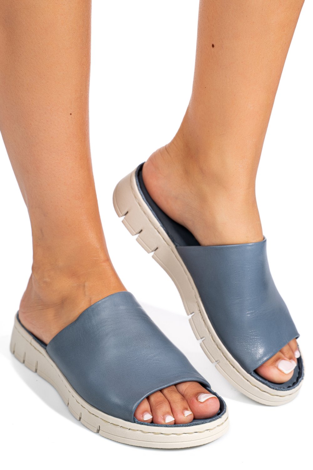 Kék természetes bőr papucs 1s7h154304