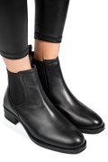 Fekete természetes bőr bakancs 5s7h3130150