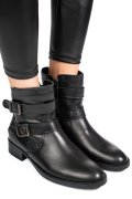 Fekete természetes bőr bakancs 5s7h0130303