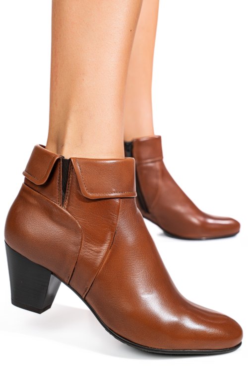 Barna természetes bőr bokacsizma 5s7h0132057