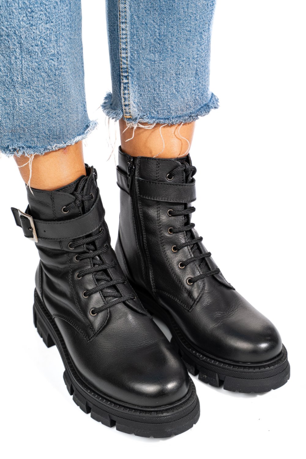 Fekete természetes bőr bakancs 5s7h3132281