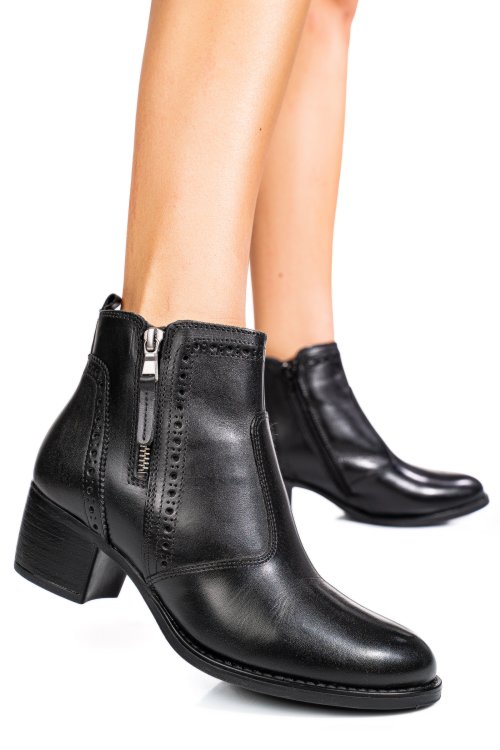 Fekete természetes bőr bakancs 5s7h0132011