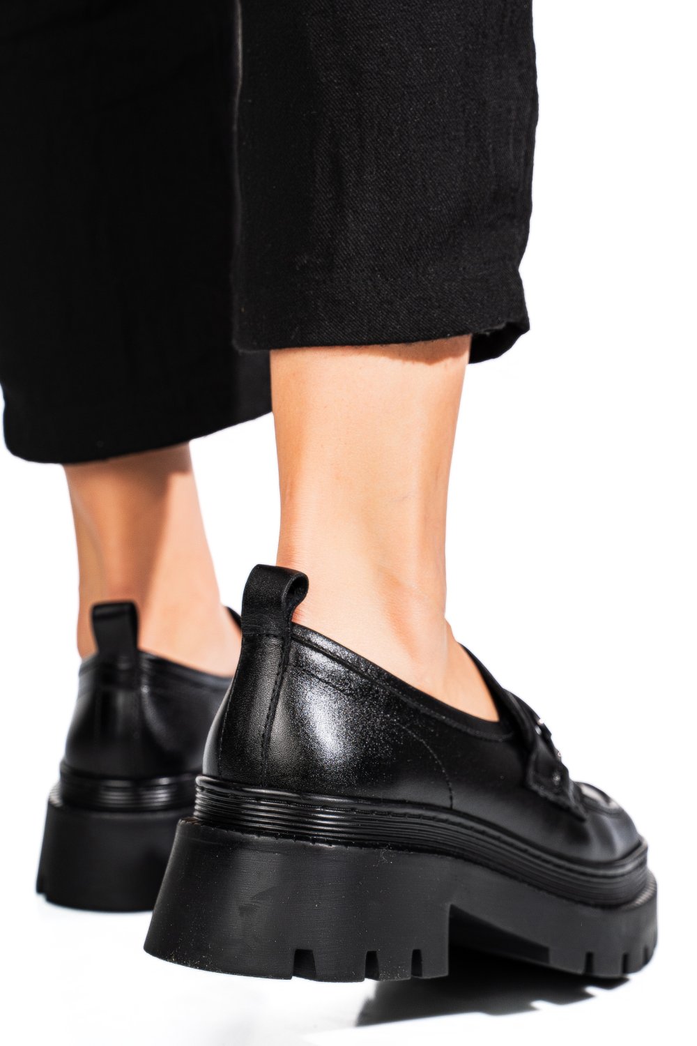 Fekete természetes bőr női lapos cipők 1s7h1881