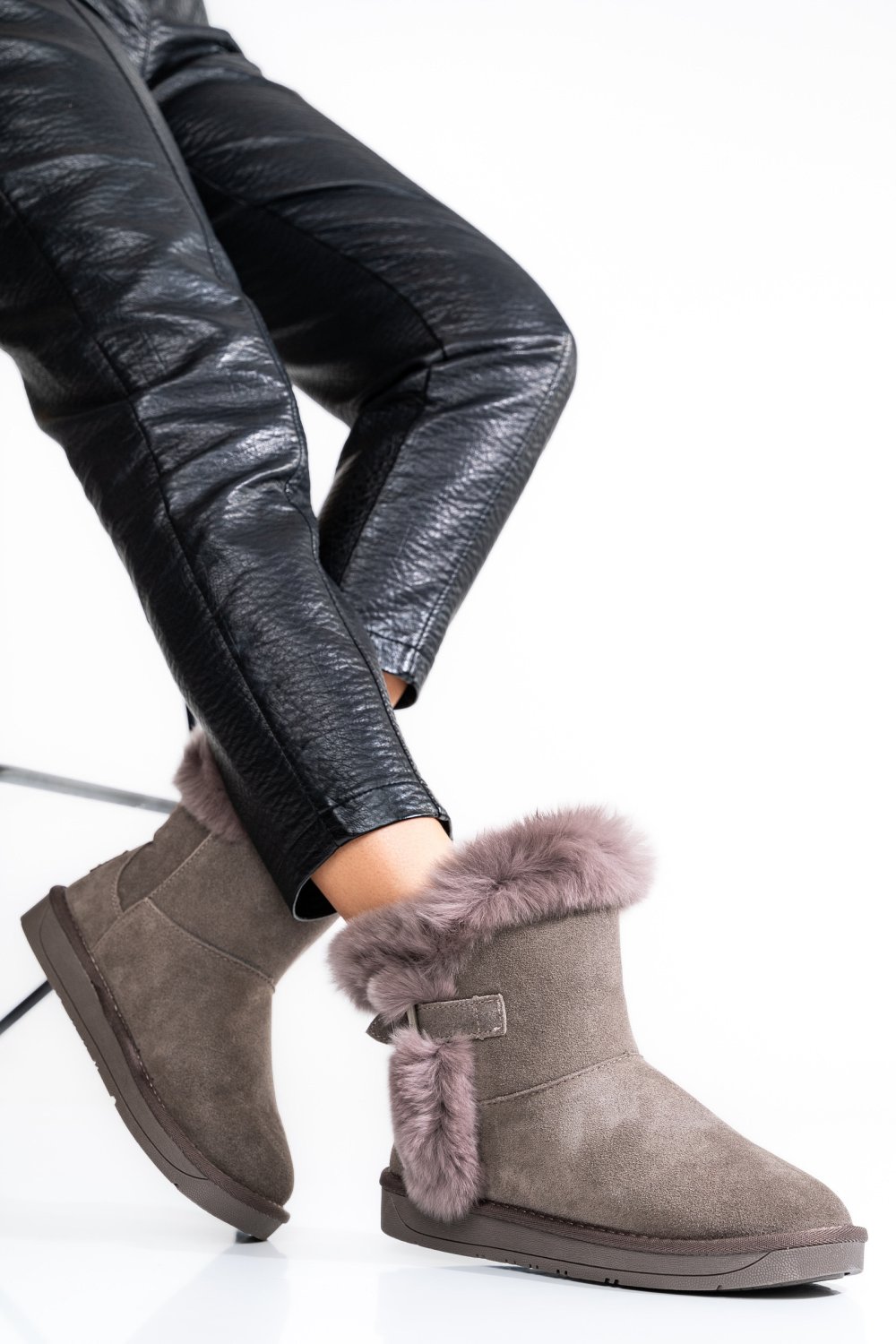 Szürke természetes bőr csizma ss7hcw328010