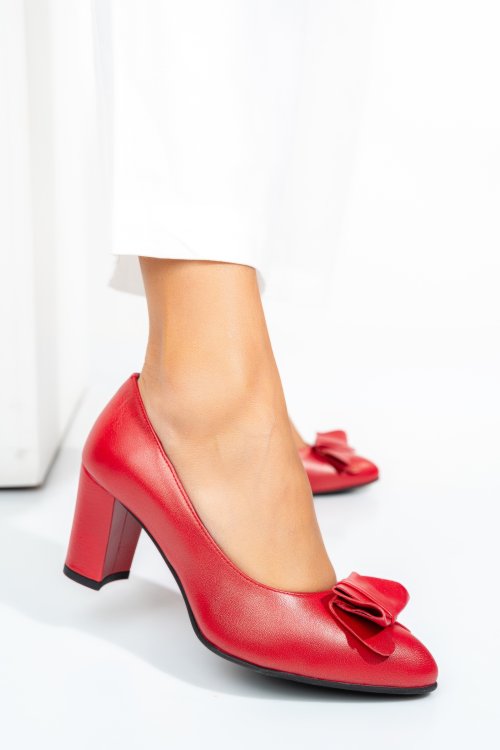 Piros természetes bőr magassarkú cipők 5s7h010