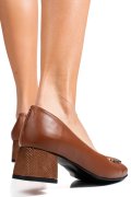 Barna természetes bőr magassarkú cipők 5s7h544