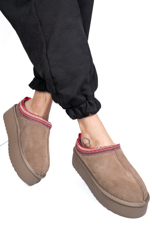 Bézs fordított bőr csizma 1s7h253