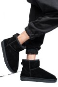 Fekete fordított bőr csizma is7h1201