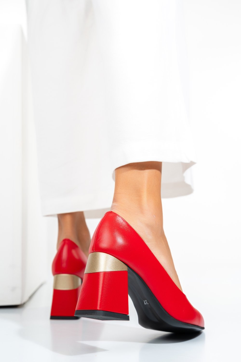 Piros természetes bőr magassarkú cipők 5s7h005