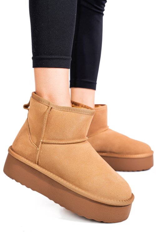 Barna fordított bőr csizma 1s7h251