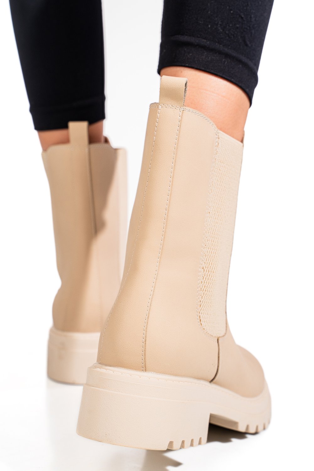 Bézs természetes bőr bakancs 5s7h2132406