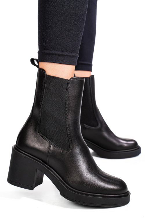 Fekete természetes bőr bakancs 5s7h3132277