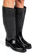 Fekete csizma 9s7h09