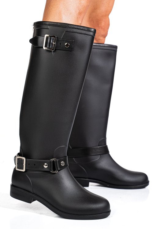 Fekete csizma rs7hj008