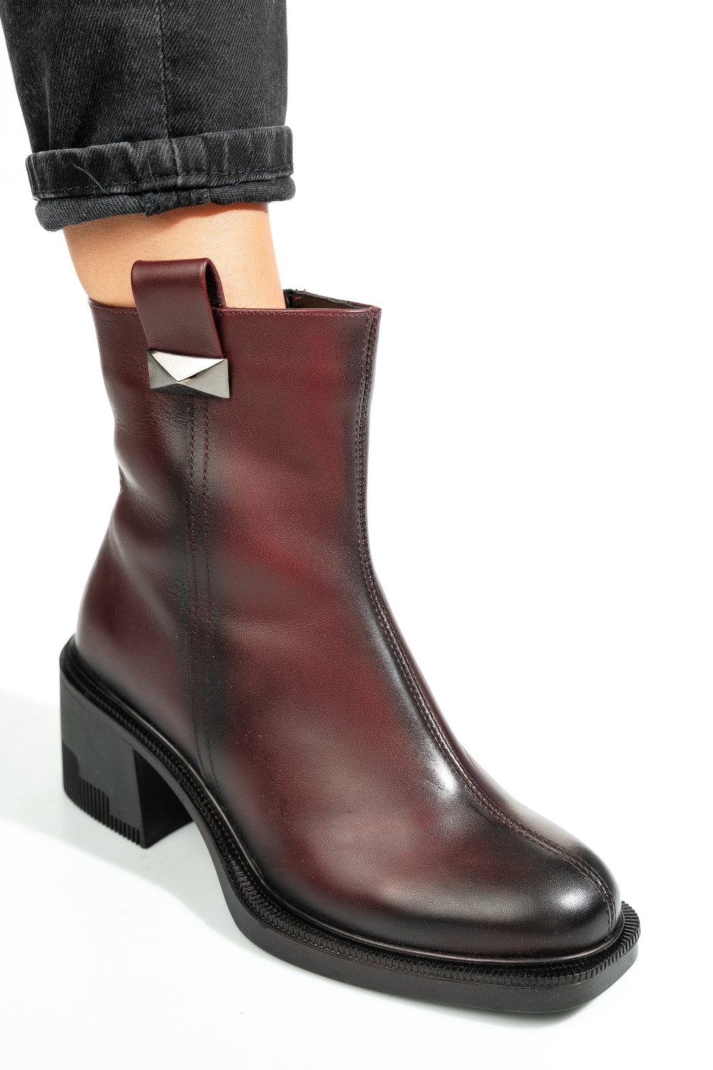 Bordó természetes bőr bakancs 4s7h27