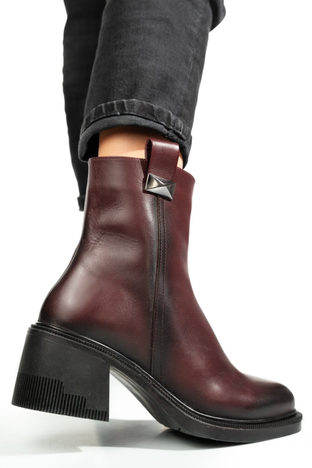 Bordó természetes bőr bakancs 4s7h27