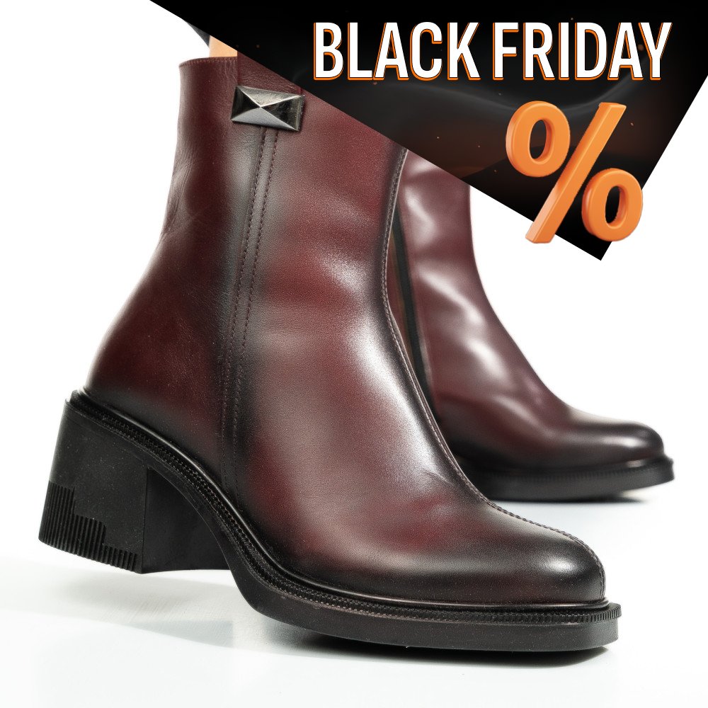 Bélelt női bokacsizma