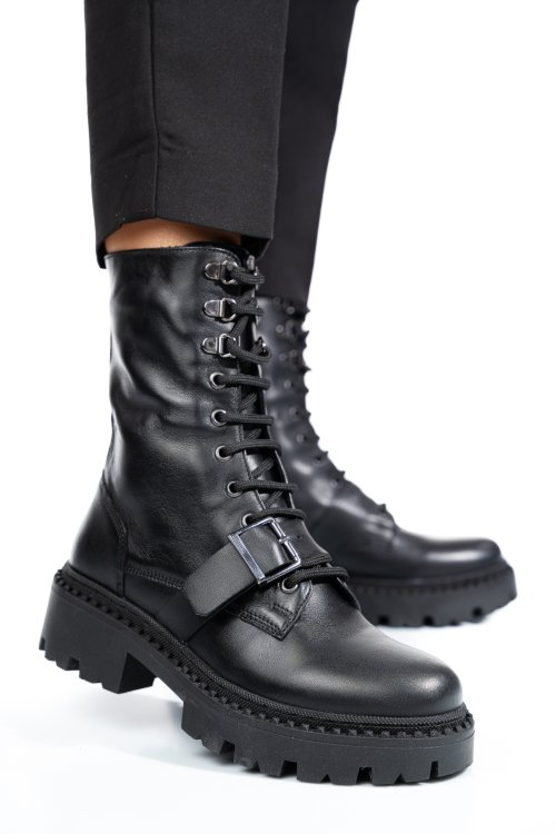 Fekete természetes bőr bakancs 3s7h72