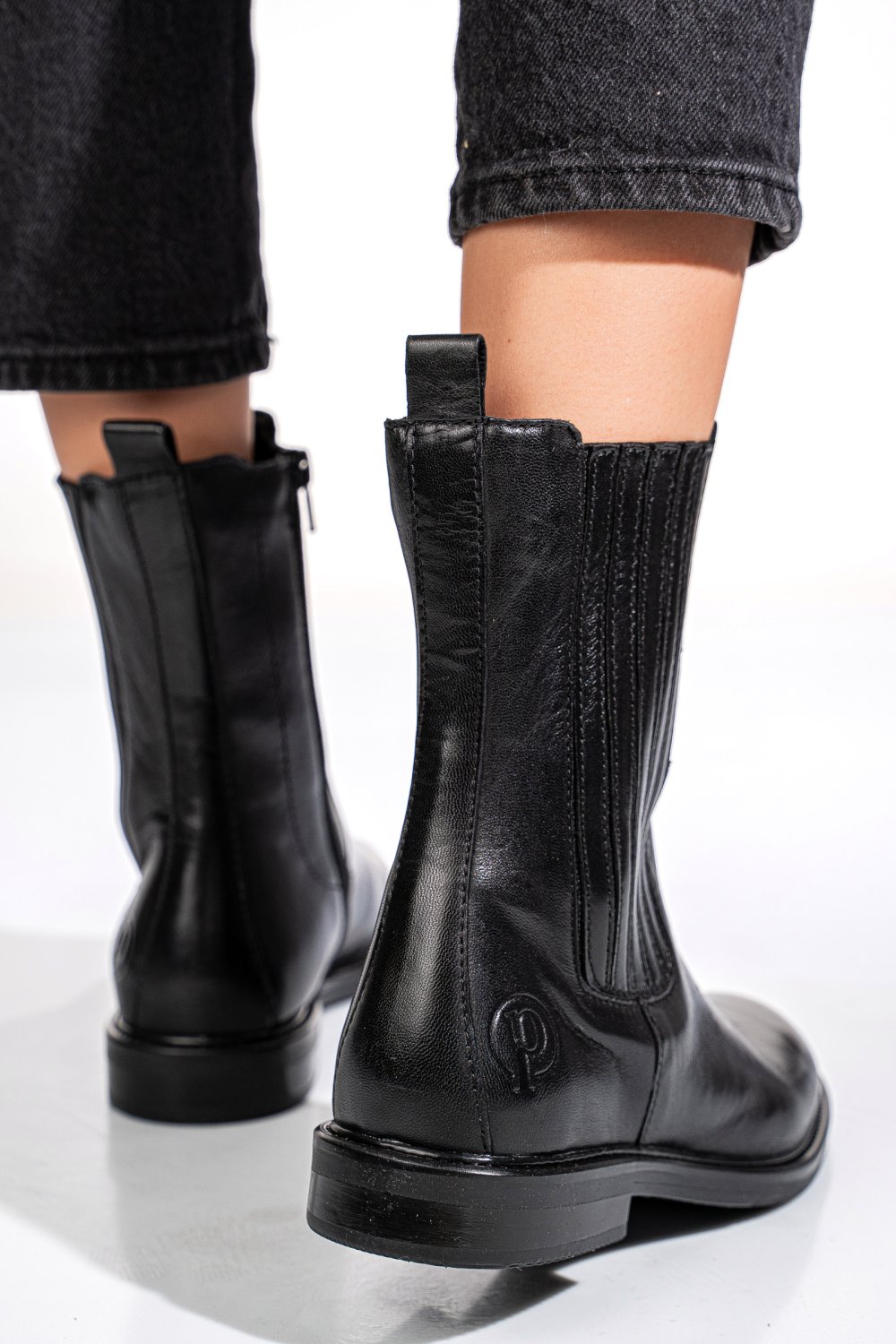 Fekete természetes bőr bakancs ws7hh-398h10