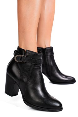 Fekete természetes bőr bokacsizma 5s7h0132018