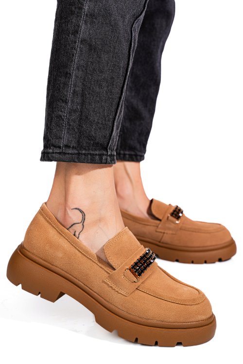 Barna fordított bőr női lapos cipők is7h440