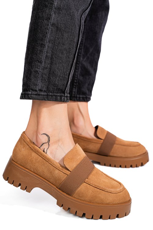 Barna fordított bőr női lapos cipők is7h271