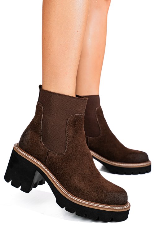 Barna fordított bőr bakancs 1s7h3115