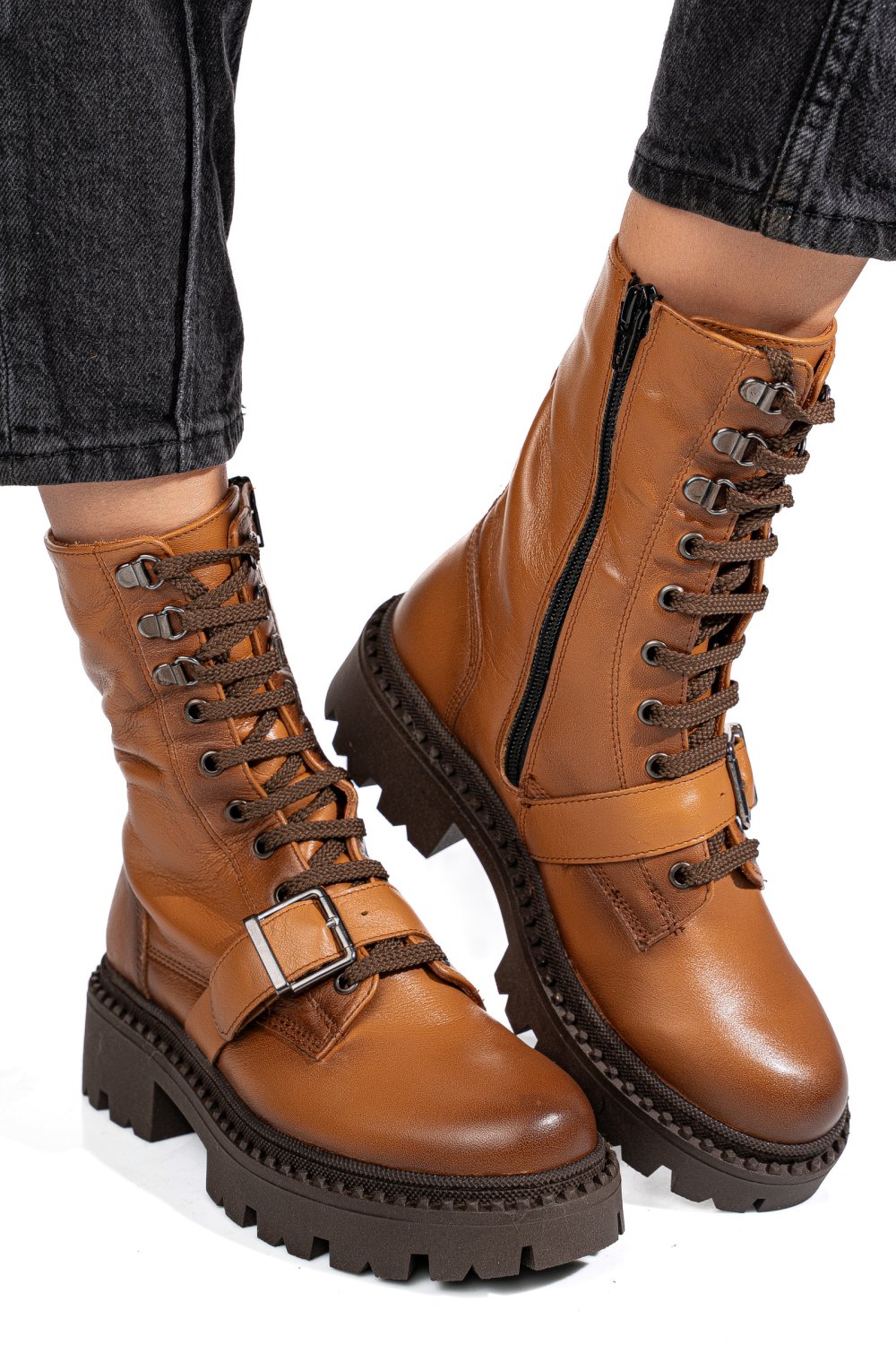 Barna természetes bőr bakancs 3s7h72