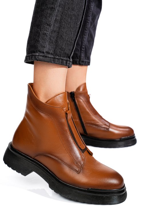 Barna természetes bőr bakancs 4s7h23