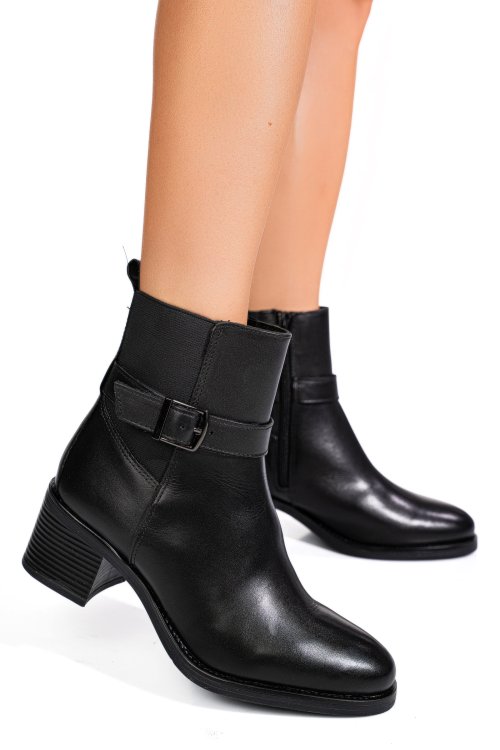 Fekete természetes bőr bakancs vs7hb26-4203