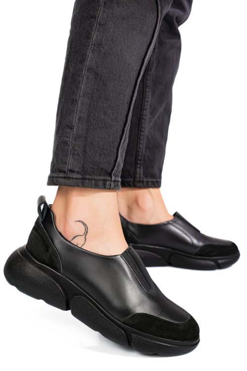 Fekete természetes bőr női lapos cipők 2s7h002l