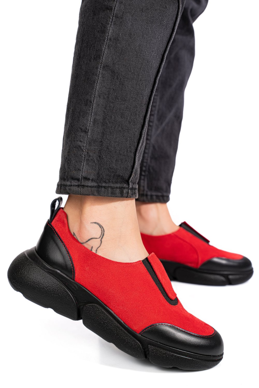 Piros fordított bőr sport cipők 2s7h002l