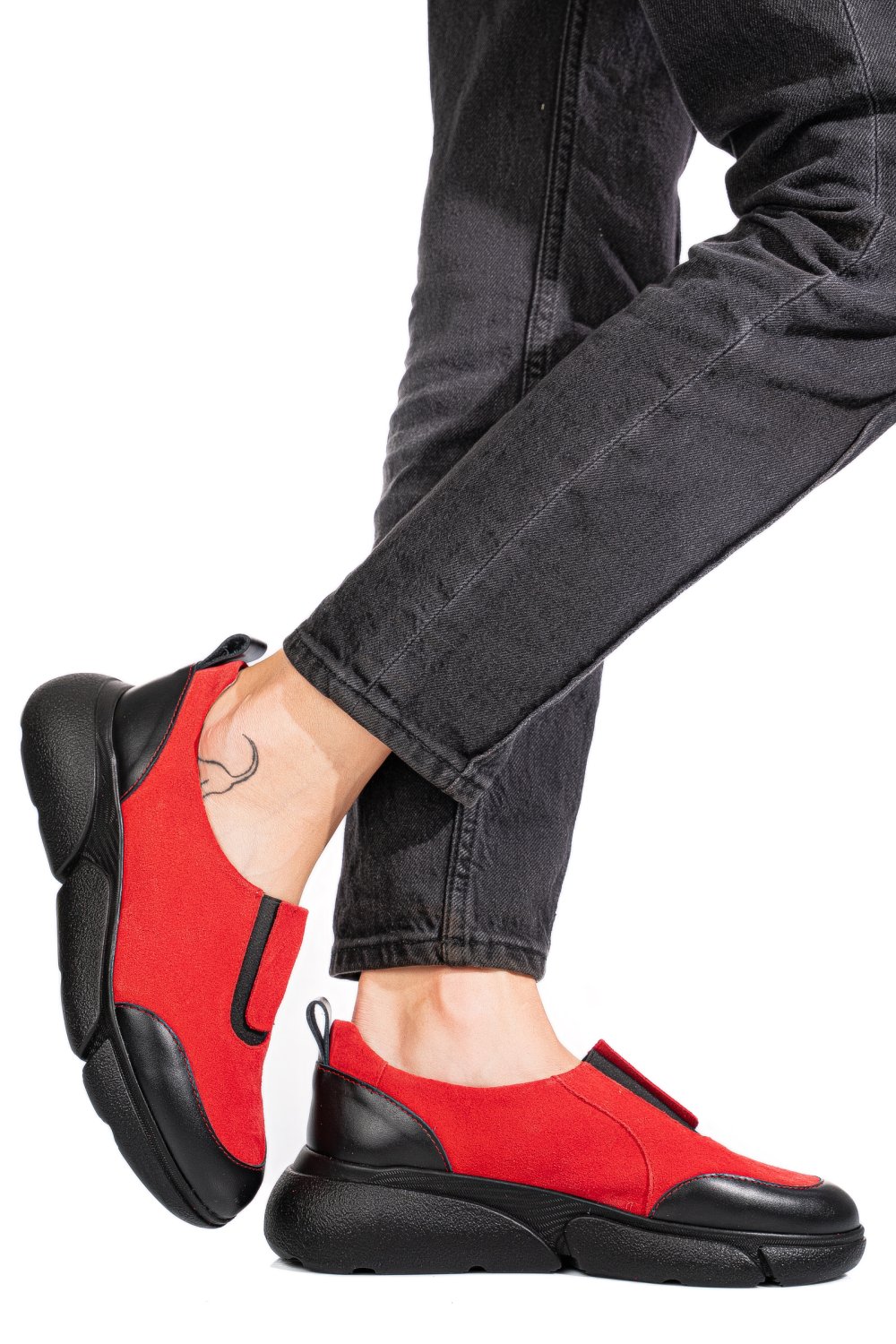 Piros fordított bőr sport cipők 2s7h002l