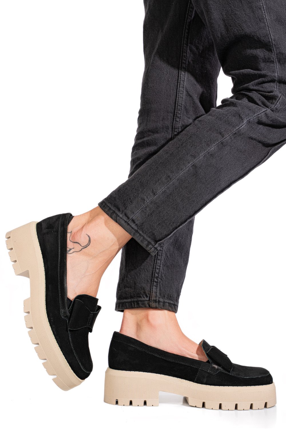 Fekete fordított bőr női lapos cipők 2s7h115