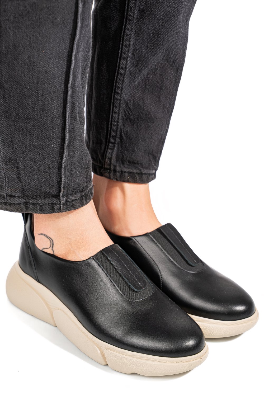 Fekete természetes bőr sport cipők 2s7h002l