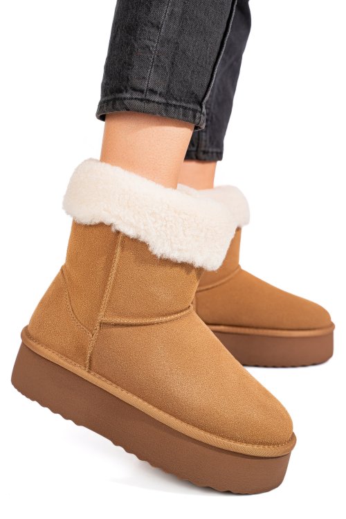 Barna fordított bőr csizma 1s7h271