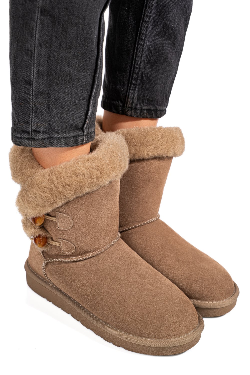 Bézs fordított bőr csizma 1s7h229